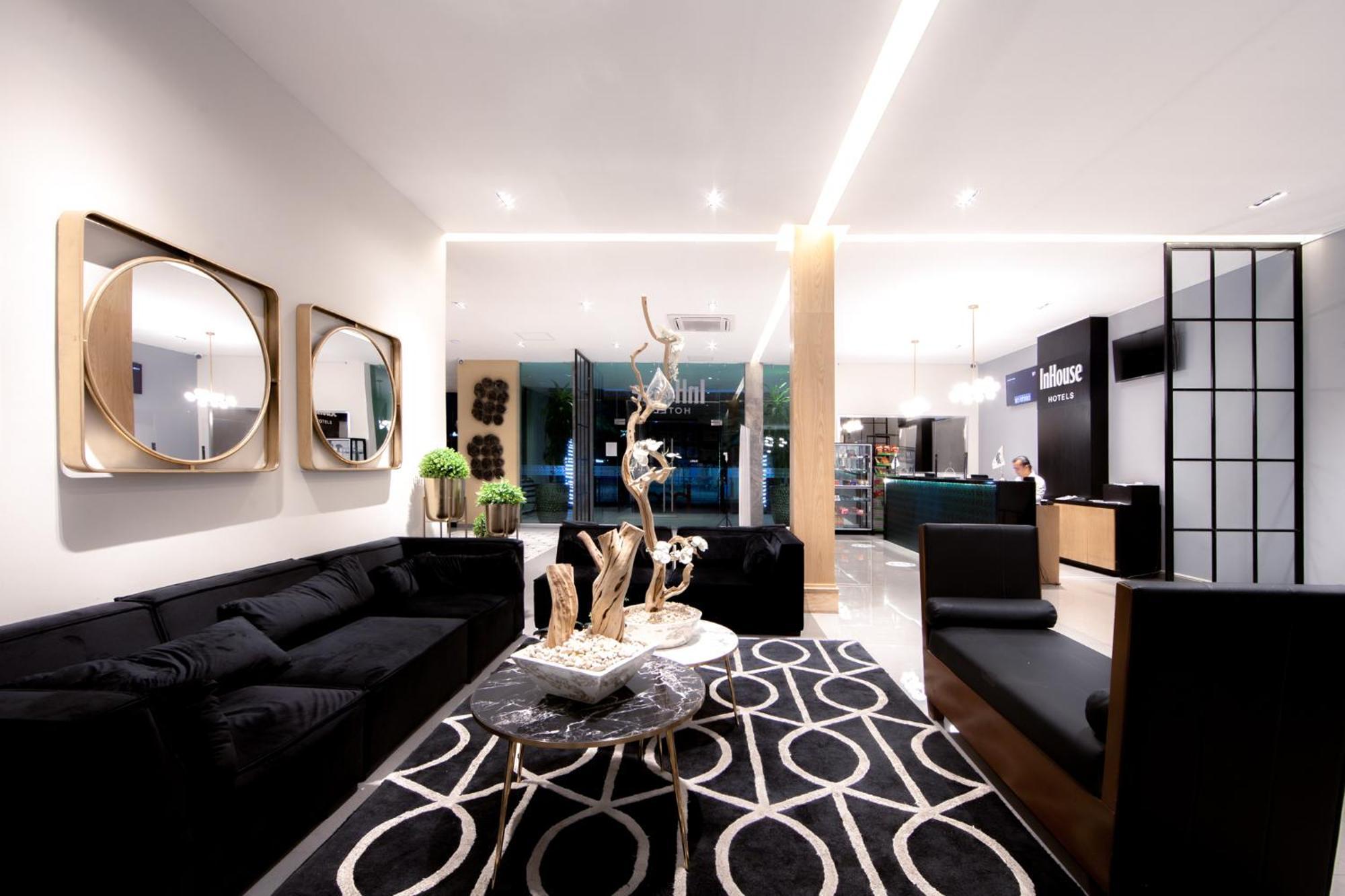Inhouse Culiacan Luaran gambar
